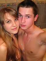 Guy bangs his girlfriend