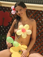 Outdoor balloon fun with Eva