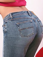 Amateur brunette teen Kelly Kline on her knees sucking dick and fucking