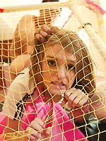 Faye scores with balls