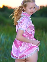 Angies Is A Pink Maid