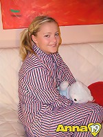 Tits and ass in blue (nude)