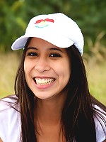 Daring teen chick exposes herself