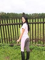 Teenage girl masturbating outside