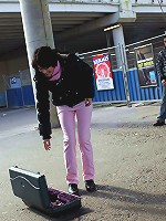 Horny chick screws a streetartist