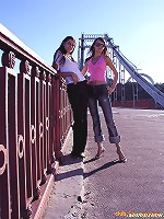 Two naughty teenie friends playin