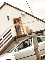 Teenie girl giving head in a car