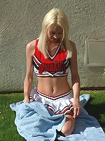 Dream Kelly sex-toy cheerleader