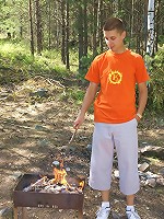 Cute teen Claudia fucked outdoor in the forest