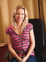 Teen stuffing her ass with a dildo