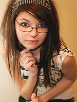 Gorgeous 18yo EMO teen posing and teasing