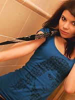 Sexy non-nude portrais of sweet 18yo teen Kaira