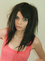 18yo emo teen shows her new tats & gets fully undressed