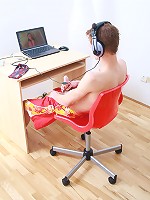 Little Caprice makes a great sex contest with her blindfolded buddy