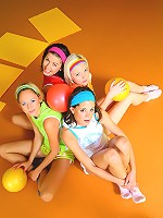 Horny 18yo schoolgirls turn aerobics class into sex orgy